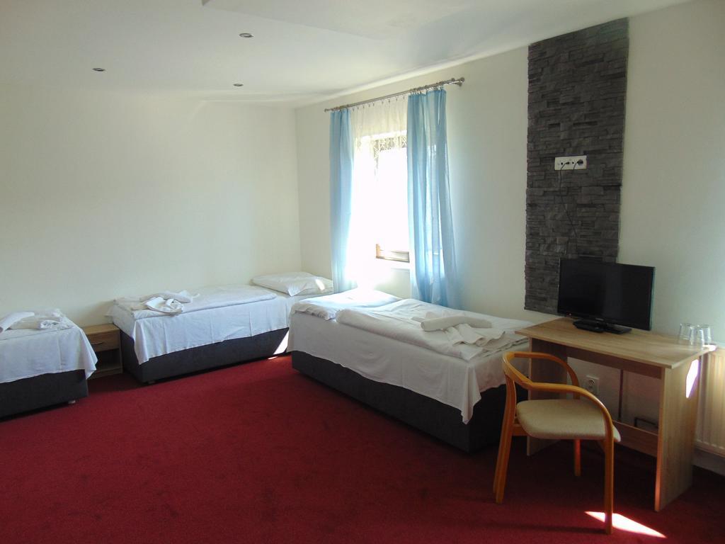 Hotel Isora Ostrava Dış mekan fotoğraf